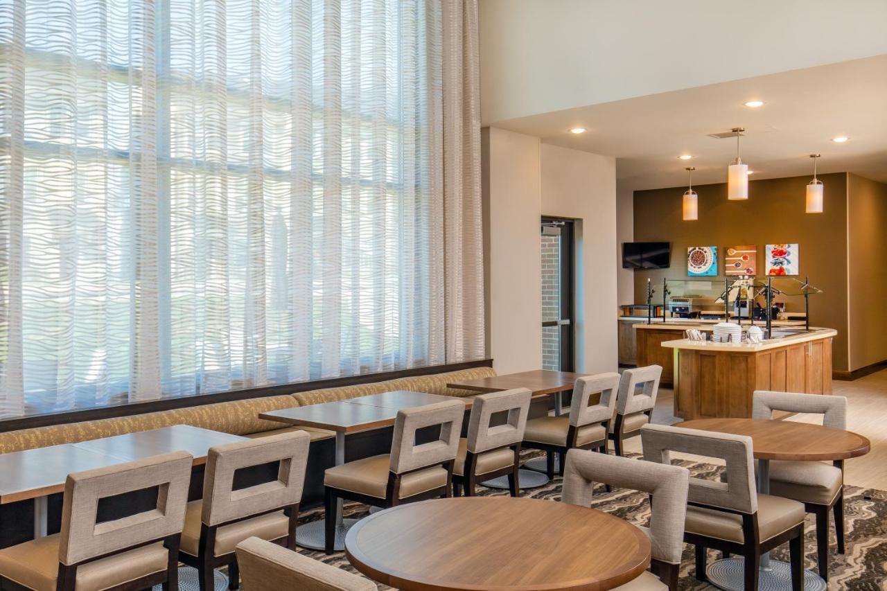 Staybridge Suites Charlottesville Airport By Ihg Bagian luar foto