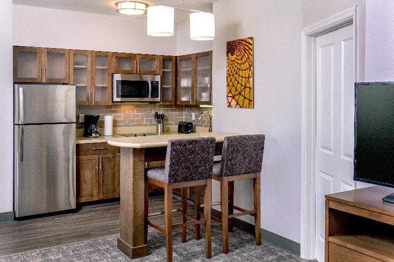Staybridge Suites Charlottesville Airport By Ihg Bagian luar foto