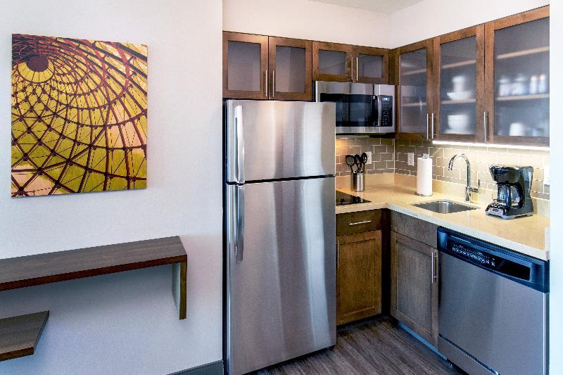 Staybridge Suites Charlottesville Airport By Ihg Bagian luar foto